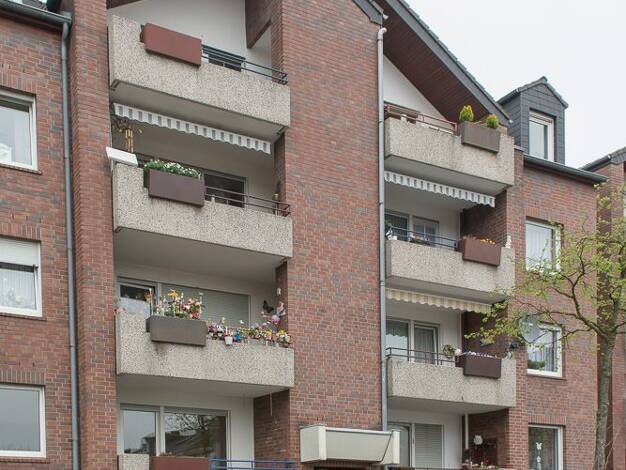 Wohnung zur Miete nur mit Wohnberechtigungsschein 358 € 2 Zimmer 63,3 m² 3. Geschoss Ruhrstraße 41 Süd Recklinghausen 45663