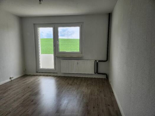 Wohnung zur Miete 330 € 3 Zimmer 55,2 m² 2. Geschoss frei ab sofort Außenring 16 Thurm Mülsen 08132