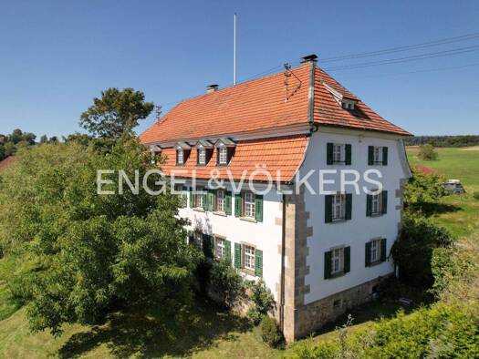 Villa zum Kauf 1.100.000 € 10 Zimmer 480 m² 2.063 m² Grundstück Riedern a.W. Riedern am Wald 79777