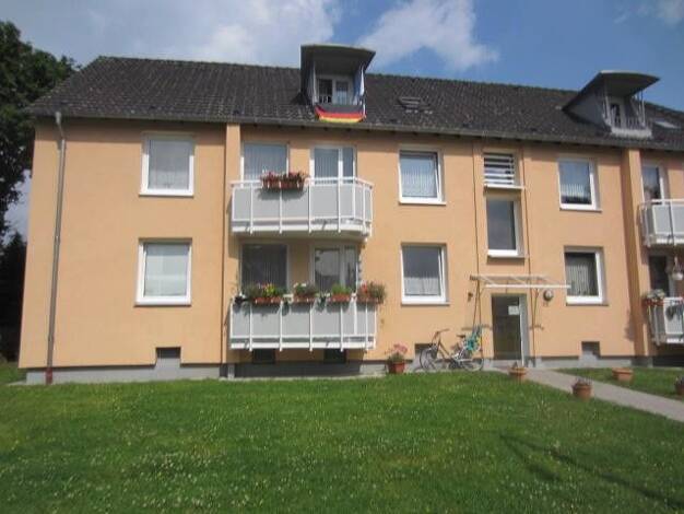 Wohnung zur Miete 607 € 3 Zimmer 59,2 m² frei ab 01.10.2026 Allensteiner Ring 55 Wedau Duisburg 47279