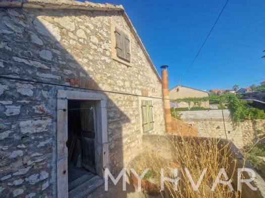 Haus zum Kauf 280.000 € 8 Zimmer 248 m² Jelsa
