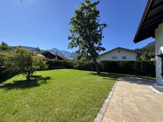 Einfamilienhaus zur Miete 2.900 € 6 Zimmer 175 m² 713 m² Grundstück frei ab 01.10.2026 Garmisch GAP 82467