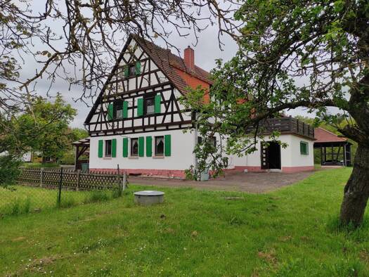 Bauernhof zum Kauf 690.000 € 85.012 m² 85.012 m² Grundstück Eisenberg Eisenberg (Pfalz) 67304