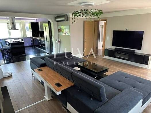 Wohnung zum Kauf 480.000 € 3 Zimmer 136 m² 2. Geschoss Podsused, Podsused - Vrapce Gornji Stenjevec