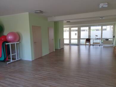 Büro-/Praxisfläche zur Miete 85 m² Bürofläche Kirchstraße 34 Bad Muskau Bad Muskau 02953