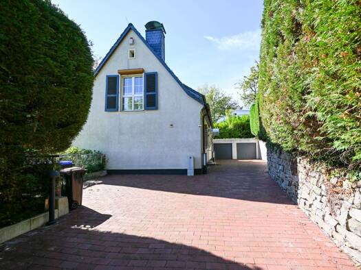 Einfamilienhaus zur Miete 1.800 € 5 Zimmer 199 m² 648 m² Grundstück Winz-Baak Hattingen 45529