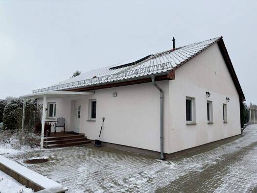 Bungalow zum Kauf 370.000 € 4 Zimmer 117 m² 1.900 m² Grundstück Groß Eichholz Storkow 15859