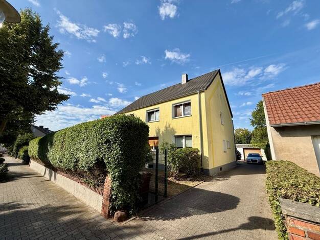Mehrfamilienhaus zum Kauf 429.000 € 8,5 Zimmer 171 m² 637 m² Grundstück Ellinghorst Gladbeck 45966
