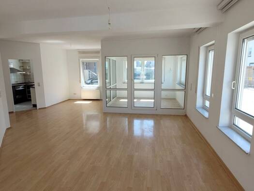 Wohnung zur Miete 690 € 4 Zimmer 106 m² frei ab sofort Untere Vorstadtstraße 50 Walldürn Walldürn 74731