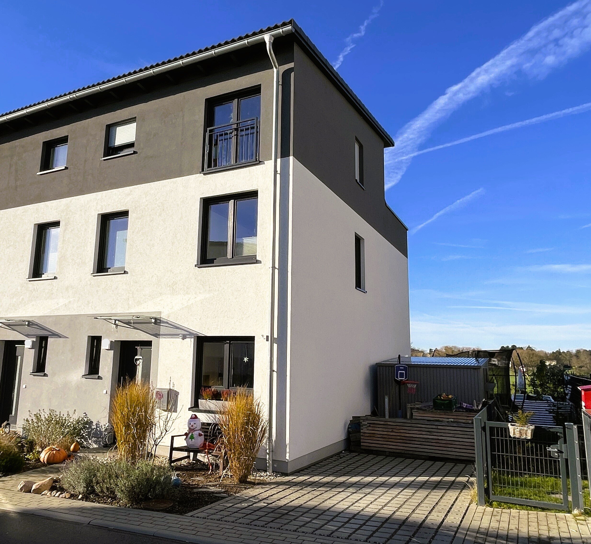 Doppelhaushälfte zum Kauf 489.000 € 5 Zimmer 134,9 m²<br/>Wohnfläche 248 m²<br/>Grundstück Schkeuditz Schkeuditz 04435