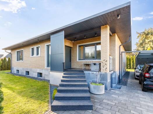 Einfamilienhaus zum Kauf 1.390.000 € 7 Zimmer 286,2 m² 700 m² Grundstück Spandau Spandau 13591
