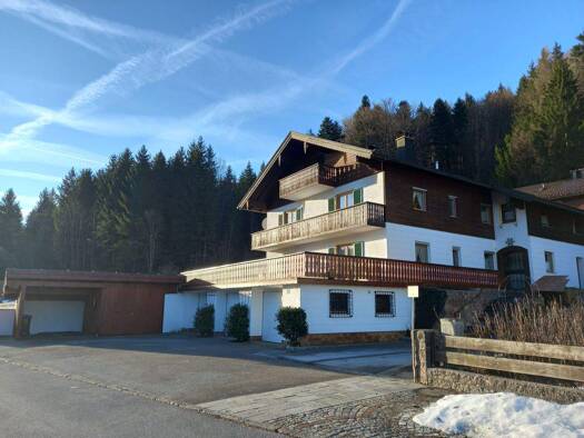Mehrfamilienhaus zum Kauf 920.000 € 10 Zimmer 265 m² 900 m² Grundstück frei ab sofort Hammer Siegsdorf 83313