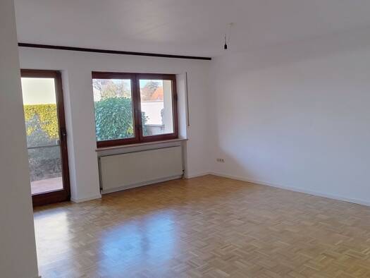 Terrassenwohnung zur Miete 1.100 € 3 Zimmer 78,9 m² Geschoss EG/3 frei ab 01.03.2026 Industriegebiet Landshut 84030