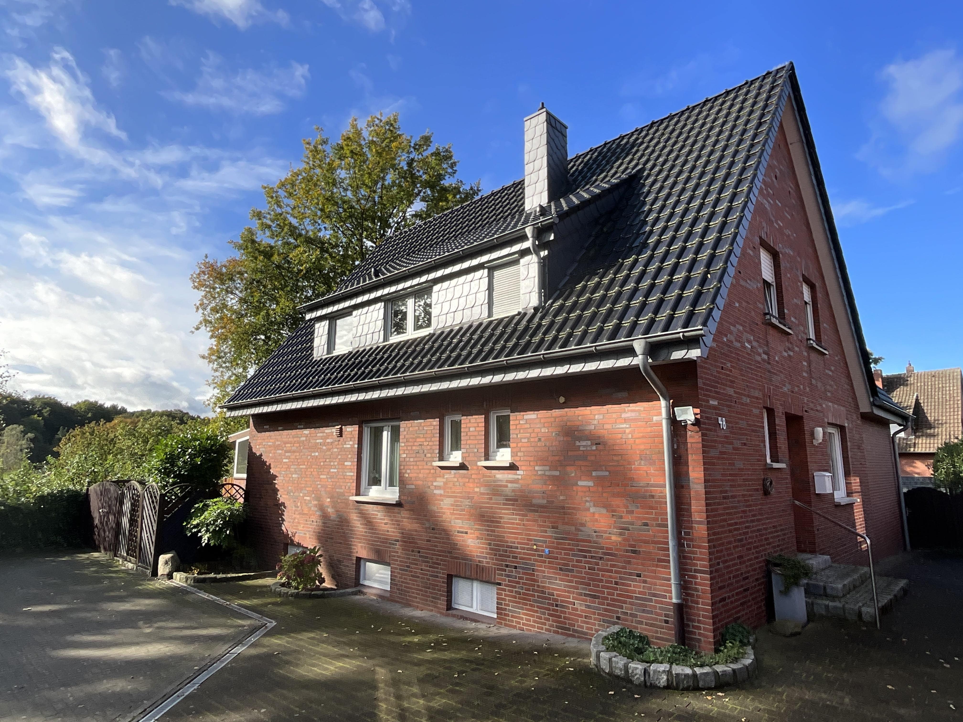 Einfamilienhaus zum Kauf 365.000 € 8 Zimmer 172 m²<br/>Wohnfläche 598 m²<br/>Grundstück Gellendorf Rheine 48429