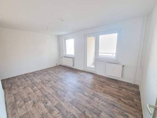 Wohnung zur Miete 197 € 1 Zimmer 31,8 m² 1. Geschoss R.-Luxemburg-Str. 50 Schipkau 01993