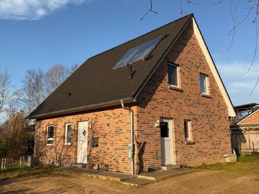 Einfamilienhaus zum Kauf 329.000 € 5 Zimmer 108,4 m² 830 m² Grundstück Odderade 25785