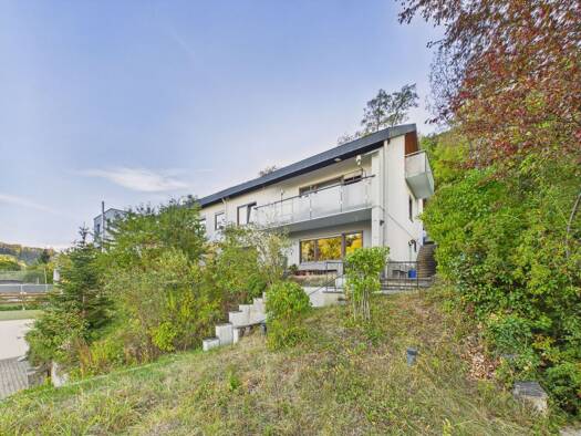 Haus zum Kauf 479.000 € 7 Zimmer 200 m² 734 m² Grundstück frei ab 15.10.2026 Rottenburg Rottenburg am Neckar 72108