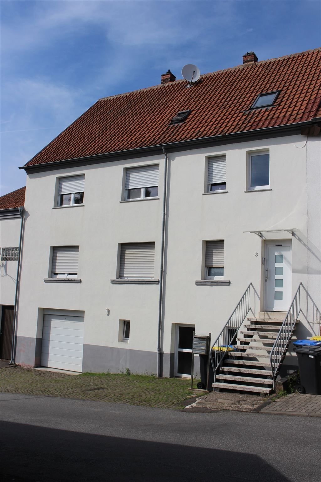 Wohnung zur Miete 450 € 3,5 Zimmer 61 m²<br/>Wohnfläche 2.<br/>Geschoss ab sofort<br/>Verfügbarkeit Münchwies Neunkirchen 66540