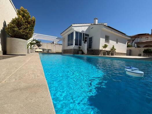Villa zum Kauf provisionsfrei 470.000 € 5 Zimmer 123 m² 500 m² Grundstück Quesada 03170