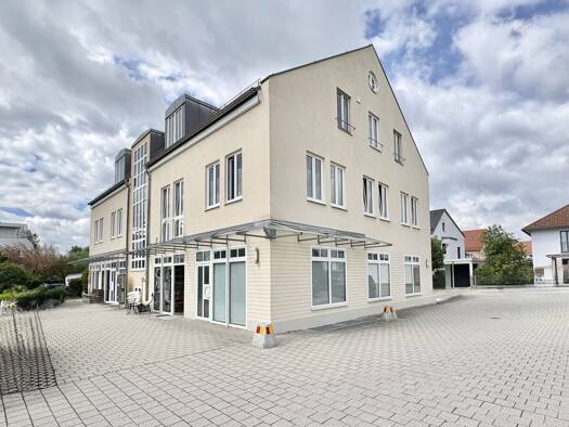 Wohnung zur Miete 995 € 3 Zimmer 72 m² 2. Geschoss frei ab sofort Ingolstadt Ingolstadt 85049