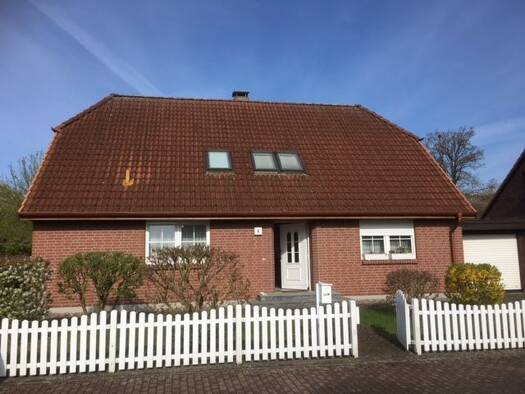 Einfamilienhaus zur Miete 1.450 € 5 Zimmer 136 m² 772 m² Grundstück frei ab 01.09.2026 Friedrichsthal Schwerin 19057