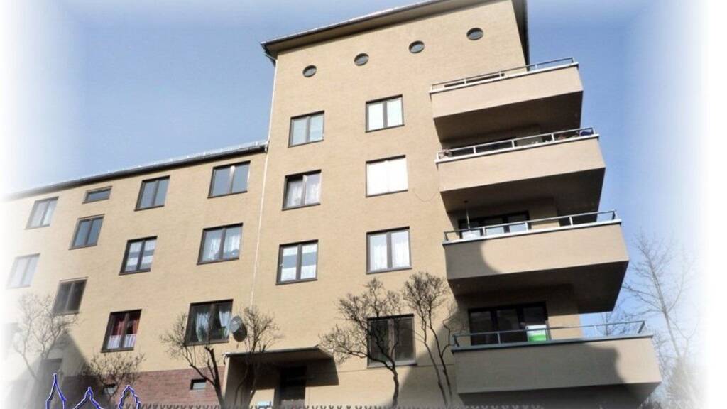Wohnung zur Miete 420 € 3 Zimmer 93 m² 1. Geschoss frei ab sofort Haußnerstraße 2 Stadtmitte Plauen 08523