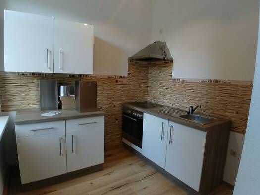 Wohnung zur Miete 230 € 2 Zimmer 45,4 m² 1. Geschoss frei ab sofort Elsterberg 07985