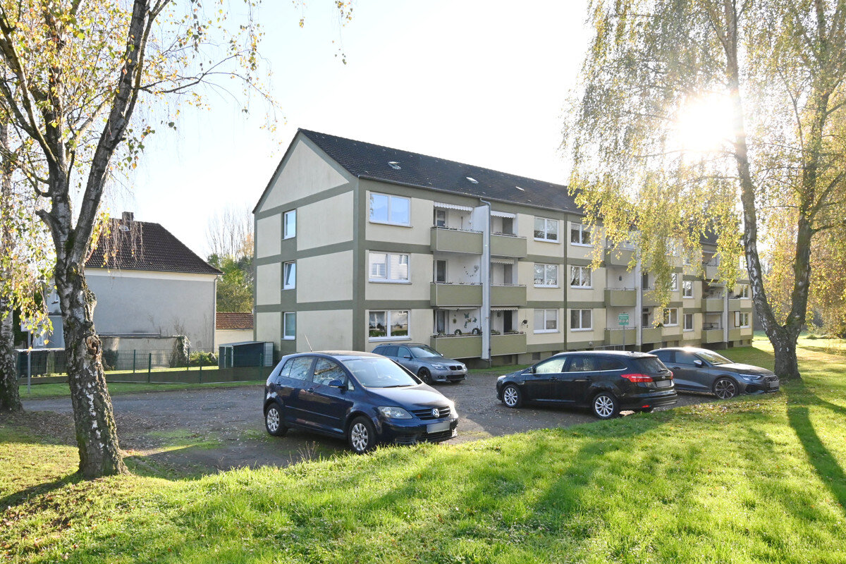 Mehrfamilienhaus zum Kauf als Kapitalanlage geeignet 1.490.000 € 54 Zimmer 1.188 m²<br/>Wohnfläche 3.825 m²<br/>Grundstück Westerfilde Dortmund 44357