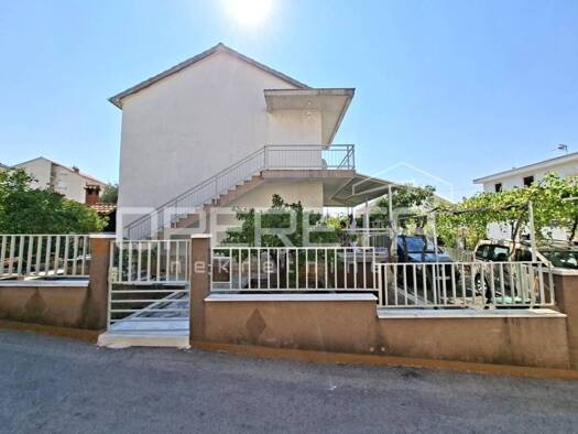 Haus zum Kauf 450.000 € 5 Zimmer 130 m² Šibenik