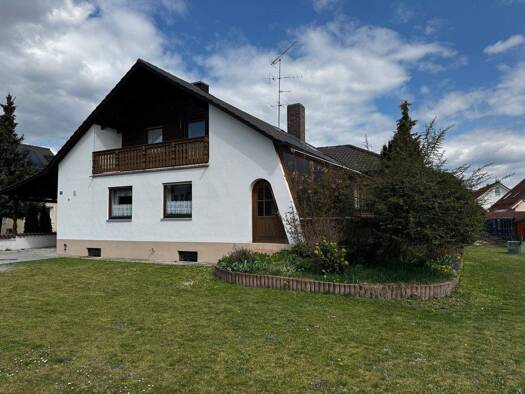 Mehrfamilienhaus zum Kauf 745.000 € 8 Zimmer 213 m² 956 m² Grundstück Schulstraße 90 Heinrichsheim Neuburg an der Donau / Heinrichsheim 86633