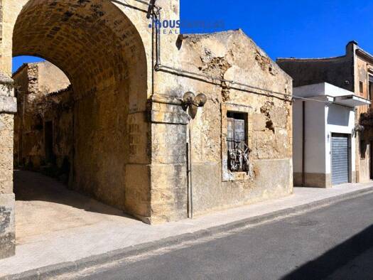 Haus zum Kauf 120.000 € 116 m² Noto 96017