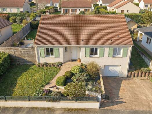 Bungalow zum Kauf provisionsfrei 199.000 € 5 Zimmer 99 m² 628 m² Grundstück frei ab sofort Œting 57600