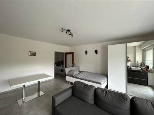 Wohnung zur Miete 1.150 € 1,5 Zimmer 37 m² Geschoss 3/5 frei ab 15.05.2026 Albert-Roßhaupter-Straße 14 a Sendling München 81369