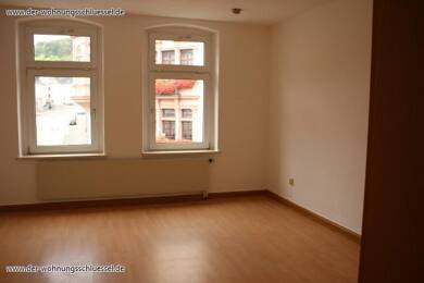 Wohnung zur Miete 325 € 3 Zimmer 90 m² 2. Geschoss Aue 08280