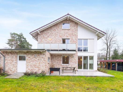 Mehrfamilienhaus zum Kauf 850.000 € 7 Zimmer 229,1 m² 2.372 m² Grundstück Mitte Eggersdorf 15345