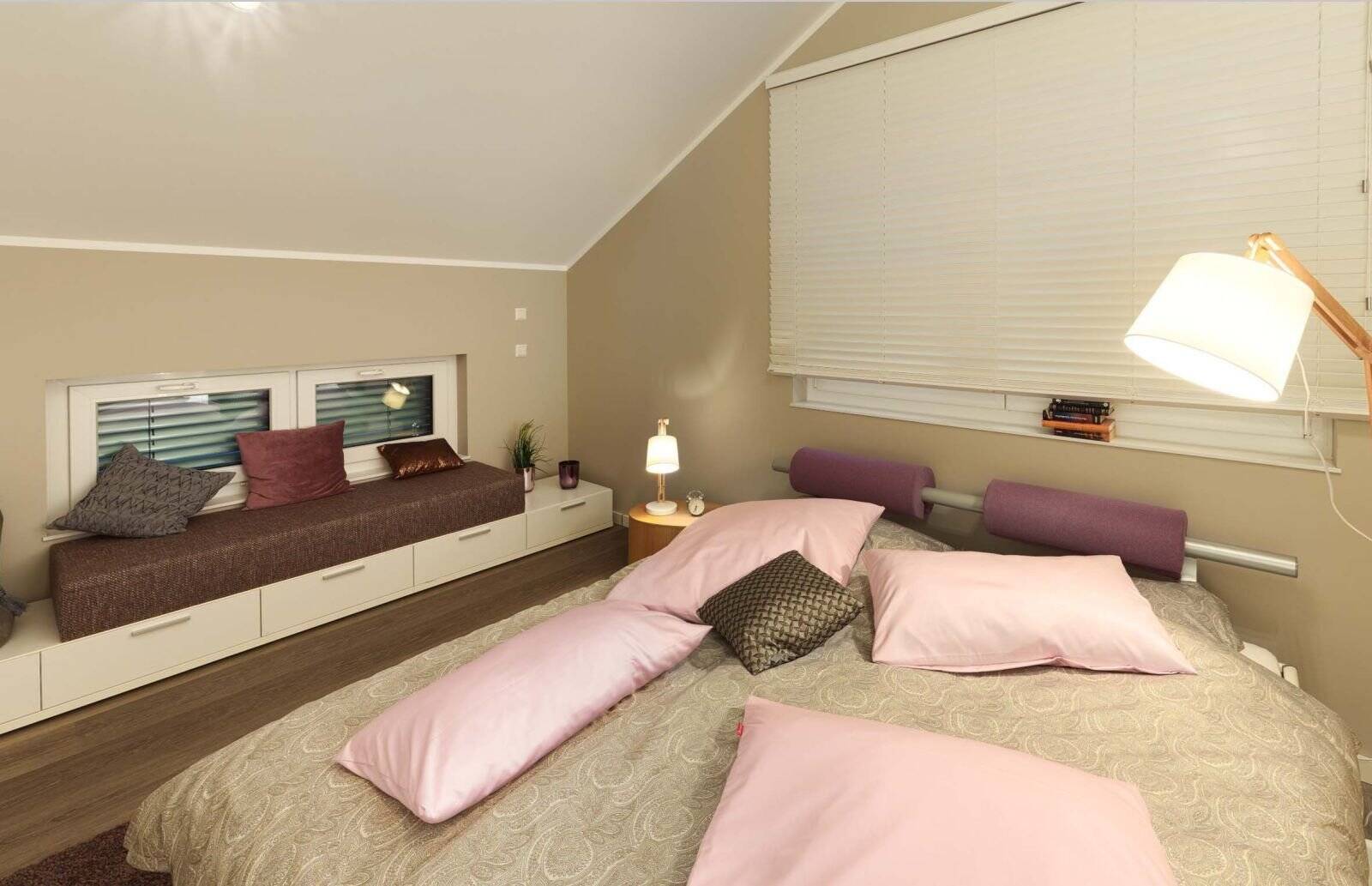 Immobilie in Rieneck - Mehrfamilienhaus in Rieneck - Individuell projektiert und energieeffizient gestaltet - Bild 1