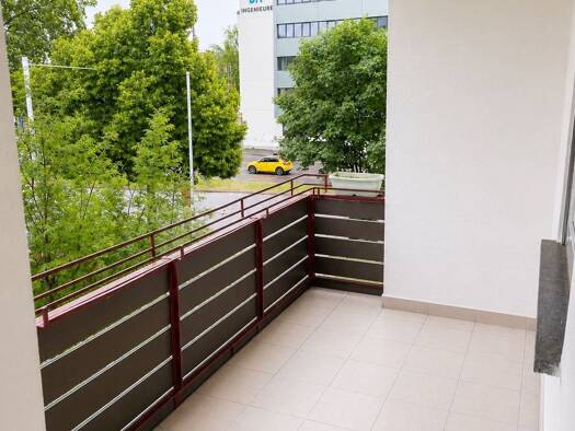 Wohnung zur Miete 770 € 1,5 Zimmer 40 m² Geschoss 2/3 frei ab sofort Weinsberger Straße 67 Heilbronn 74072