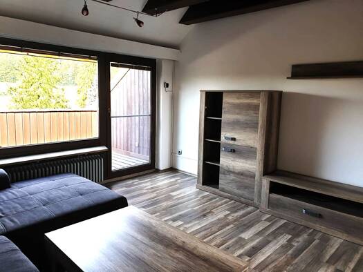 Studio zum Kauf 199.000 € 3 Zimmer 75 m² Geschoss 3/3 frei ab 01.01.2027 Elchstraße 25 Rothenstadt Weiden in der Oberpfalz 92637