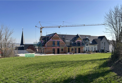 Terrassenwohnung zur Miete - Erstbezug 1.360 € 3 Zimmer 80 m² 2. Geschoss frei ab 01.09.2025 Essenheim 55270