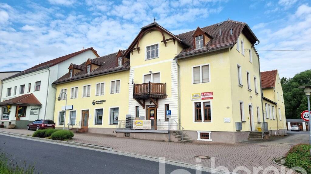 Haus zum Kauf 350.000 € 20 Zimmer 350 m² 1.806 m² Grundstück Elstra 01920