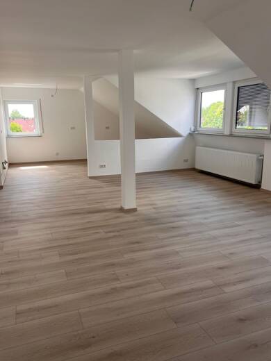 Wohnung zur Miete 1.380 € 3,5 Zimmer 98 m² Geschoss 2/2 frei ab sofort Wendelstein Wendelstein 90530