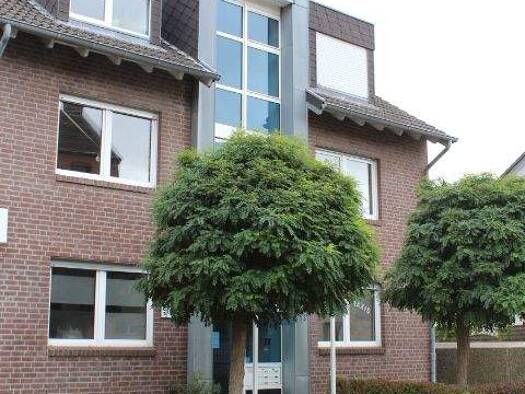 Praxisfläche zur Miete provisionsfrei 1.250 € 7 Zimmer 111 m² Bürofläche Geneicken Mönchengladbach 41238