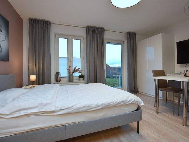 Wohnung zur Miete Wohnen auf Zeit 1.210 € 1 Zimmer 27 m² frei ab 01.01.2026 Plochingen 73207