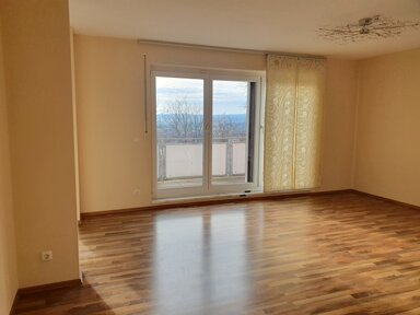 Wohnung zur Miete 900 € 3 Zimmer 88,1 m² Kernstadt Schwandorf Schwandorf 92421