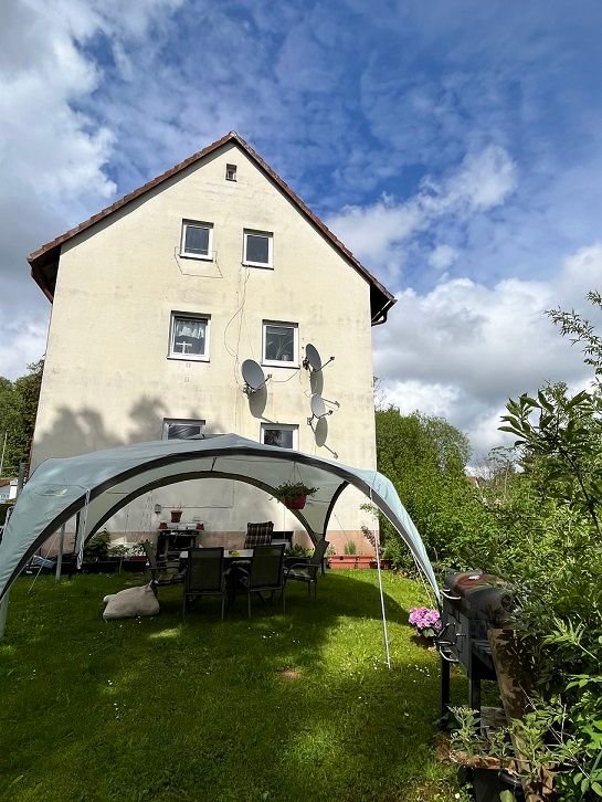 Mehrfamilienhaus zum Kauf 7 Zimmer 157,6 m²<br/>Wohnfläche 582 m²<br/>Grundstück ab sofort<br/>Verfügbarkeit Lichtenfels 96215