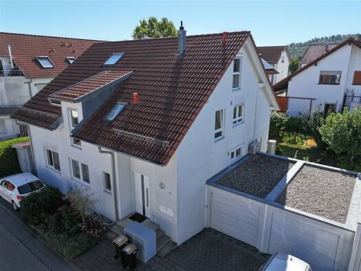 Mehrfamilienhaus zum Kauf 895.000 € 9 Zimmer 207,9 m² 400 m² Grundstück Schluchtern Leingarten 74211