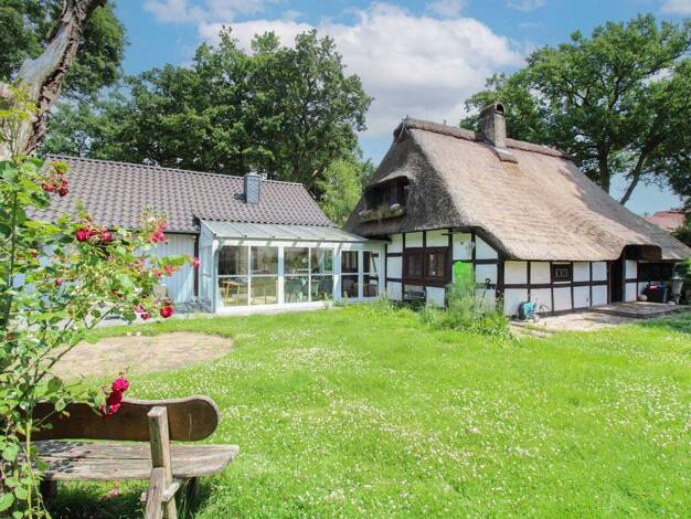 Einfamilienhaus zum Kauf 498.000 € 6 Zimmer 200 m² 1.263 m² Grundstück Heidenau 21258