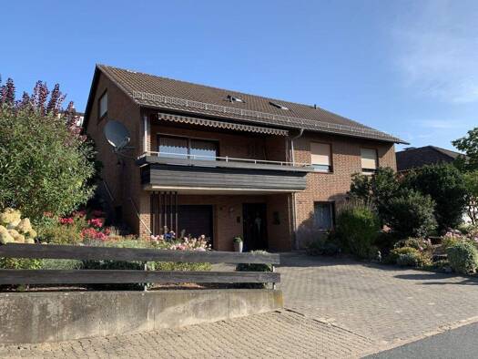 Einfamilienhaus zum Kauf 330.000 € 7 Zimmer 218 m² 816 m² Grundstück Katlenburg Katlenburg-Lindau 37191