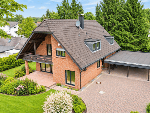 Einfamilienhaus zum Kauf 670.000 € 8 Zimmer 268 m² 1.036 m² Grundstück Kleineichen Rösrath 51503