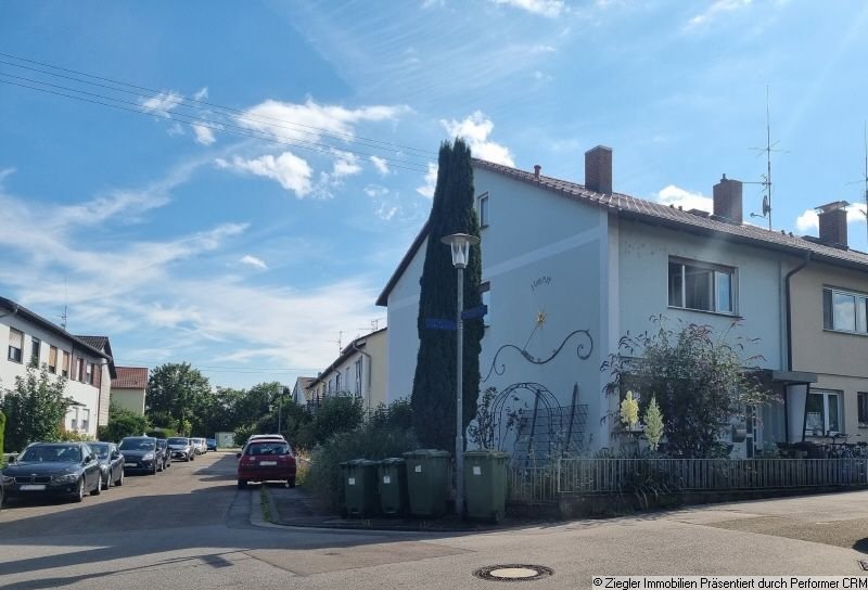 Haus zum Kauf 349.000 € 4 Zimmer 95 m²<br/>Wohnfläche 215 m²<br/>Grundstück Hebelstraße 9 Neckarhausen Edingen-Neckarhausen 68535